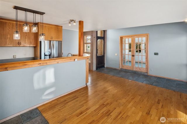 9722 SW Windmill Street, Vashon, WA 98070