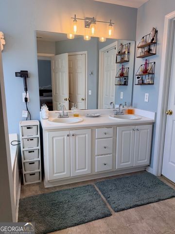 59 Indian Hills Drive, Rydal, GA 30171