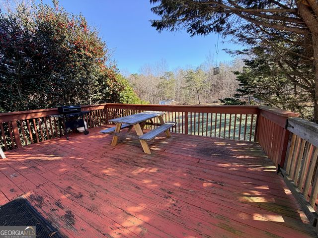 59 Indian Hills Drive, Rydal, GA 30171