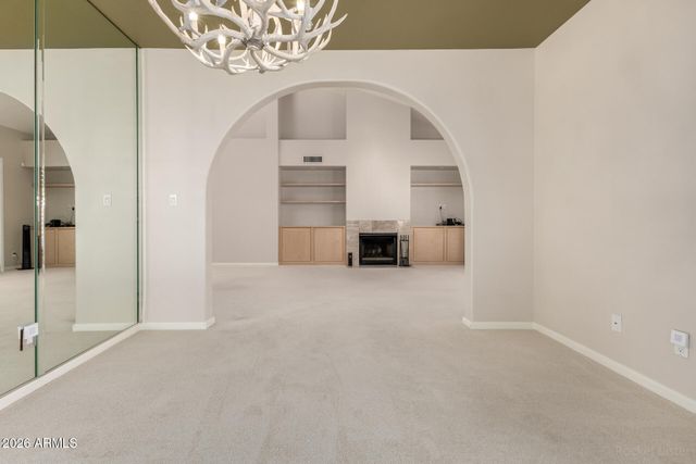 10068 E CINNABAR Avenue, Scottsdale, AZ 85258