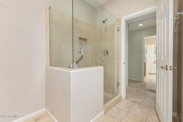 10068 E CINNABAR Avenue, Scottsdale, AZ 85258