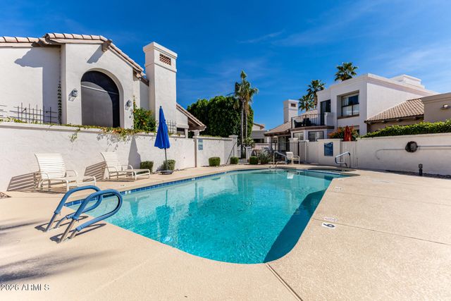 10068 E CINNABAR Avenue, Scottsdale, AZ 85258