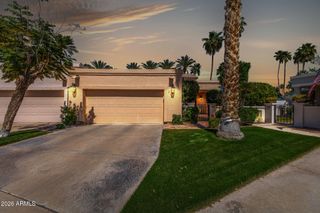 10068 E CINNABAR Avenue, Scottsdale, AZ 85258