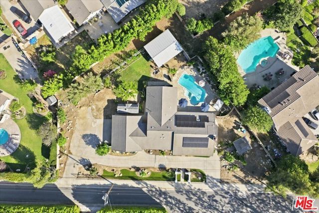 10940 Andora Avenue, Chatsworth (los Angeles), CA 91311