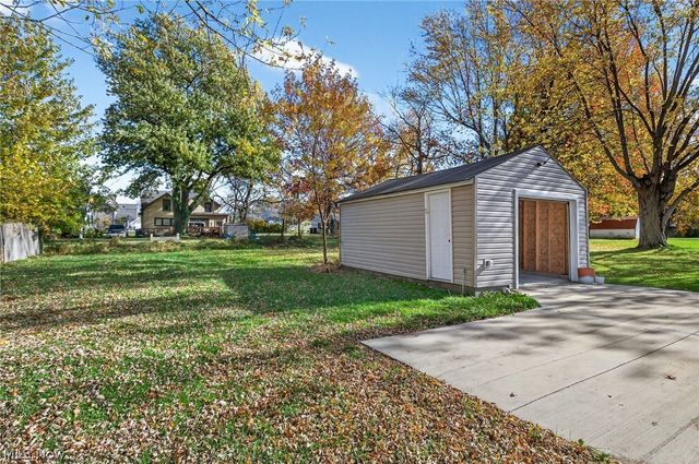 612 Thayer Avenue, Ashtabula, OH 44004