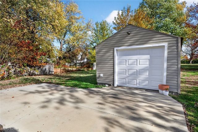 612 Thayer Avenue, Ashtabula, OH 44004