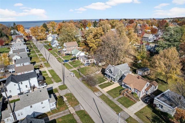 612 Thayer Avenue, Ashtabula, OH 44004