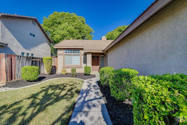 706 Timberleaf Drive, Bakersfield, CA 93312