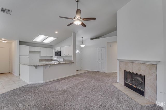 706 Timberleaf Drive, Bakersfield, CA 93312