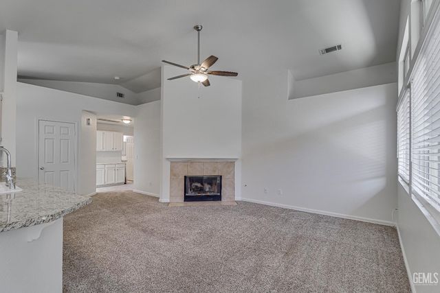 706 Timberleaf Drive, Bakersfield, CA 93312