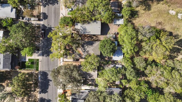 800 Vargas RD, Austin, TX 78741