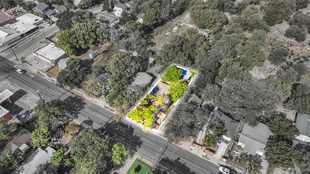 800 Vargas RD, Austin, TX 78741