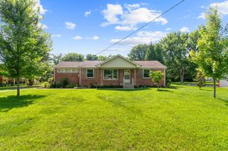 1407 Leaf Ave, Murfreesboro, TN 37130