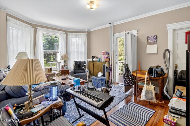 50 Manning Boulevard, Albany, NY 12203