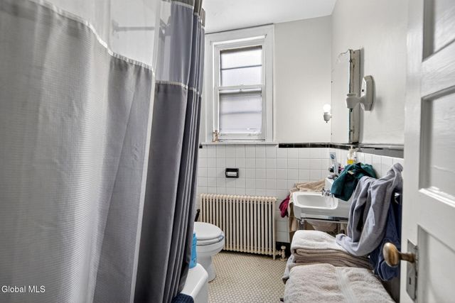 50 Manning Boulevard, Albany, NY 12203