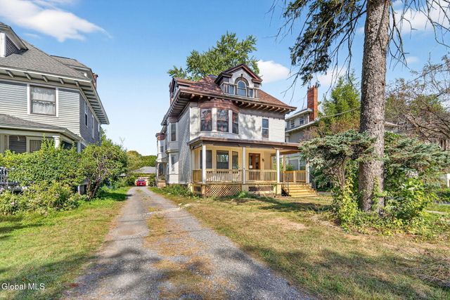 50 Manning Boulevard, Albany, NY 12203