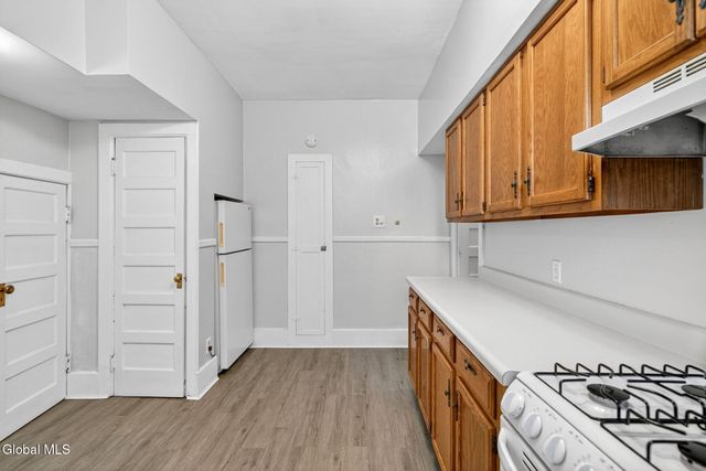 50 Manning Boulevard, Albany, NY 12203