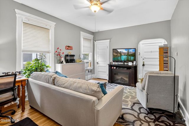 50 Manning Boulevard, Albany, NY 12203