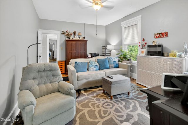 50 Manning Boulevard, Albany, NY 12203