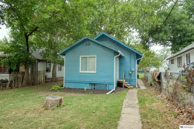 4543 N 36th Avenue, Omaha, NE 68111