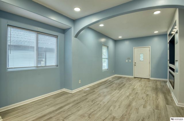 4543 N 36th Avenue, Omaha, NE 68111