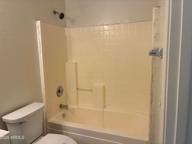 6027 W ENCINAS Lane, Phoenix, AZ 85043