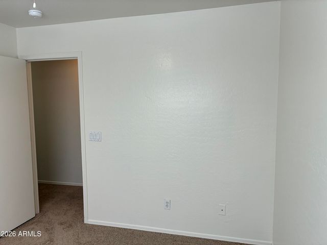 6027 W ENCINAS Lane, Phoenix, AZ 85043