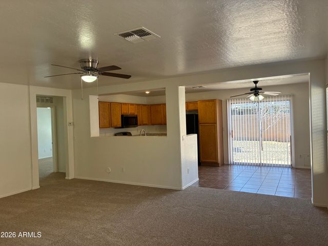 6027 W ENCINAS Lane, Phoenix, AZ 85043
