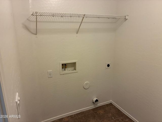6027 W ENCINAS Lane, Phoenix, AZ 85043