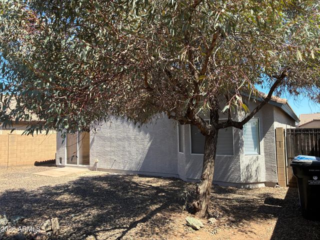 6027 W ENCINAS Lane, Phoenix, AZ 85043