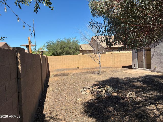 6027 W ENCINAS Lane, Phoenix, AZ 85043