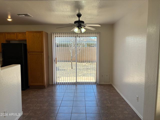 6027 W ENCINAS Lane, Phoenix, AZ 85043