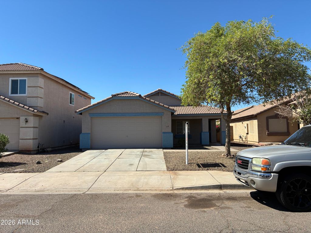 6027 W ENCINAS Lane, Phoenix, AZ 85043