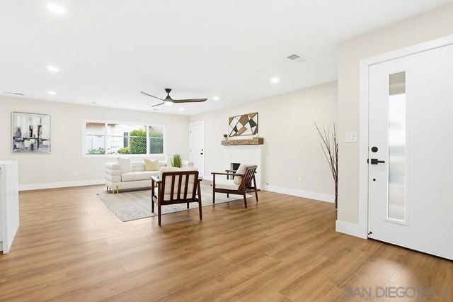 6441 Bounty Court, San Diego, CA 92120