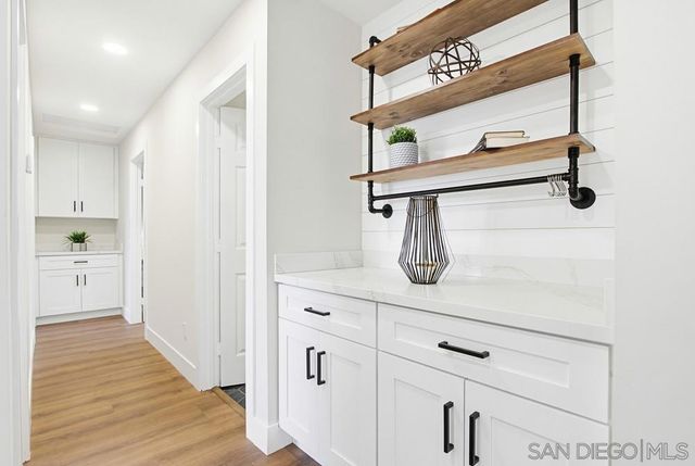 6441 Bounty Court, San Diego, CA 92120