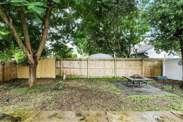 6912 LONG NEEDLE COURT, Orlando, FL 32822