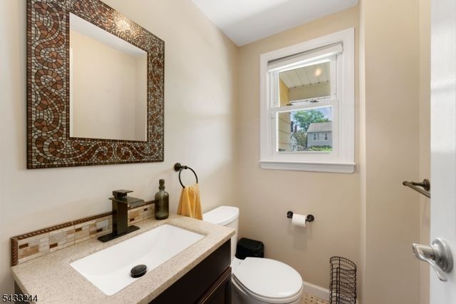 884 Peach Tree Rd, Union Twp., NJ 07083