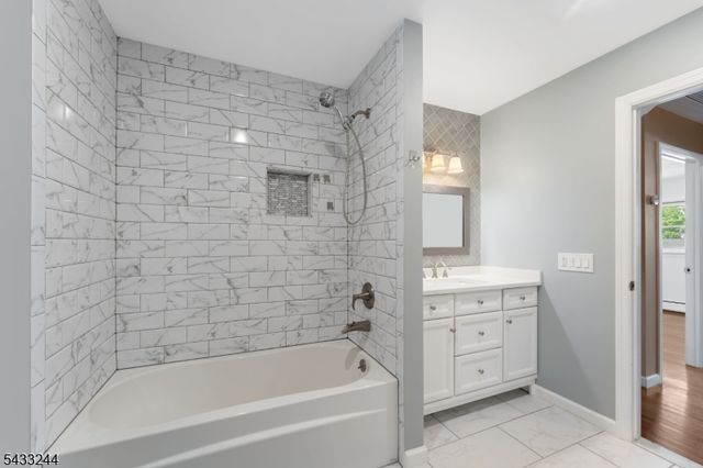 884 Peach Tree Rd, Union Twp., NJ 07083
