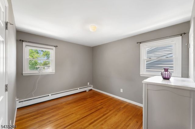 884 Peach Tree Rd, Union Twp., NJ 07083