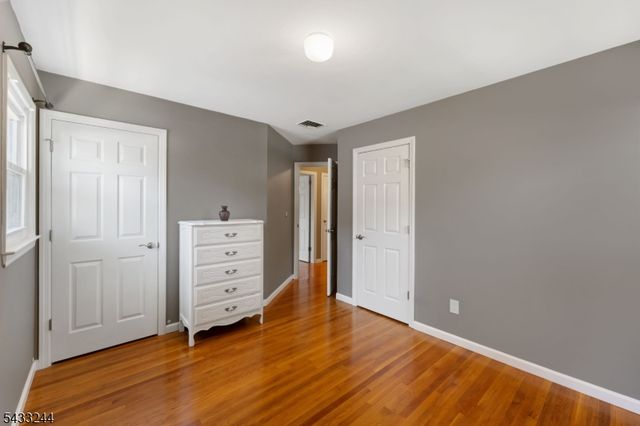 884 Peach Tree Rd, Union Twp., NJ 07083