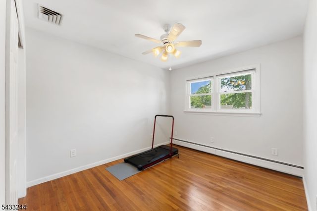 884 Peach Tree Rd, Union Twp., NJ 07083