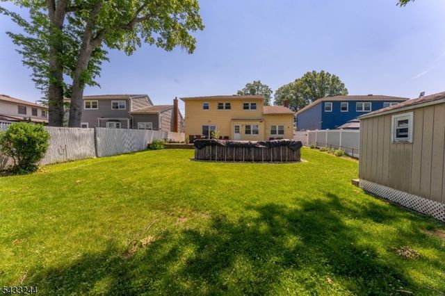 884 Peach Tree Rd, Union Twp., NJ 07083