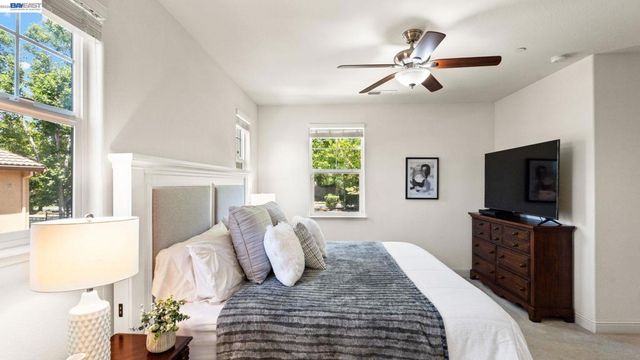 3207 Vittoria Loop, Dublin, CA 94568