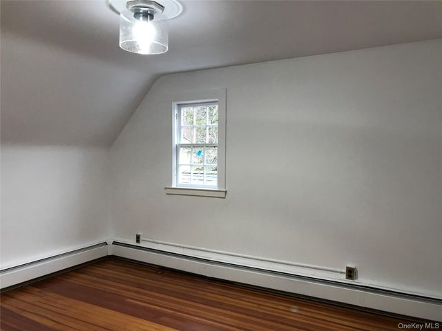 23 Lloyd Harbor Road, Lloyd Harbor, NY 11743