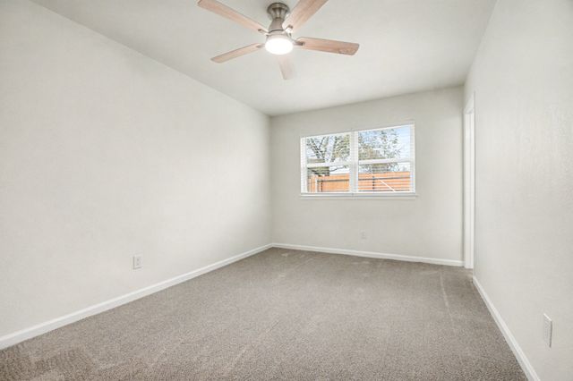 4551 Parkwood Drive, Forest Hill, TX 76140