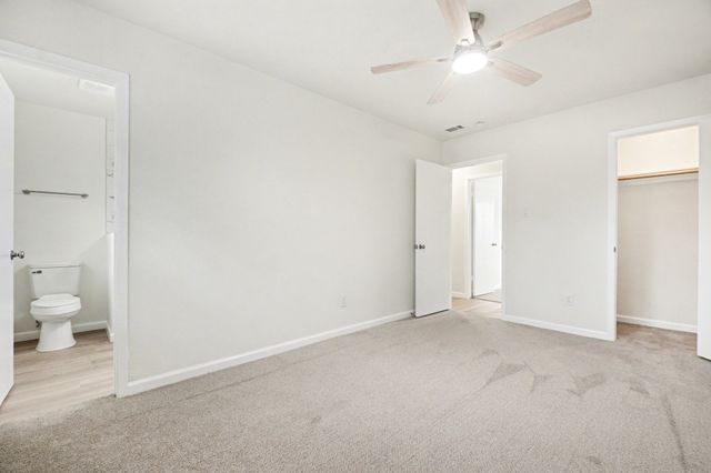 4551 Parkwood Drive, Forest Hill, TX 76140