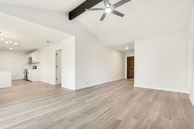 4551 Parkwood Drive, Forest Hill, TX 76140