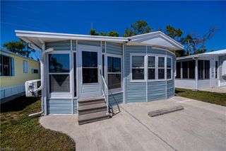233 Caravan CIR, North Fort Myers, FL 33903