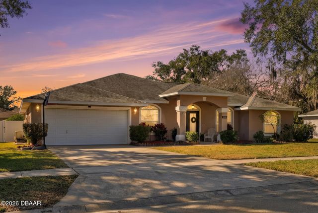 6004 Sawgrass Point Drive, Port Orange, FL 32128