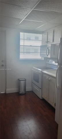 1610 Lenox Ave 412, Miami Beach, FL 33139